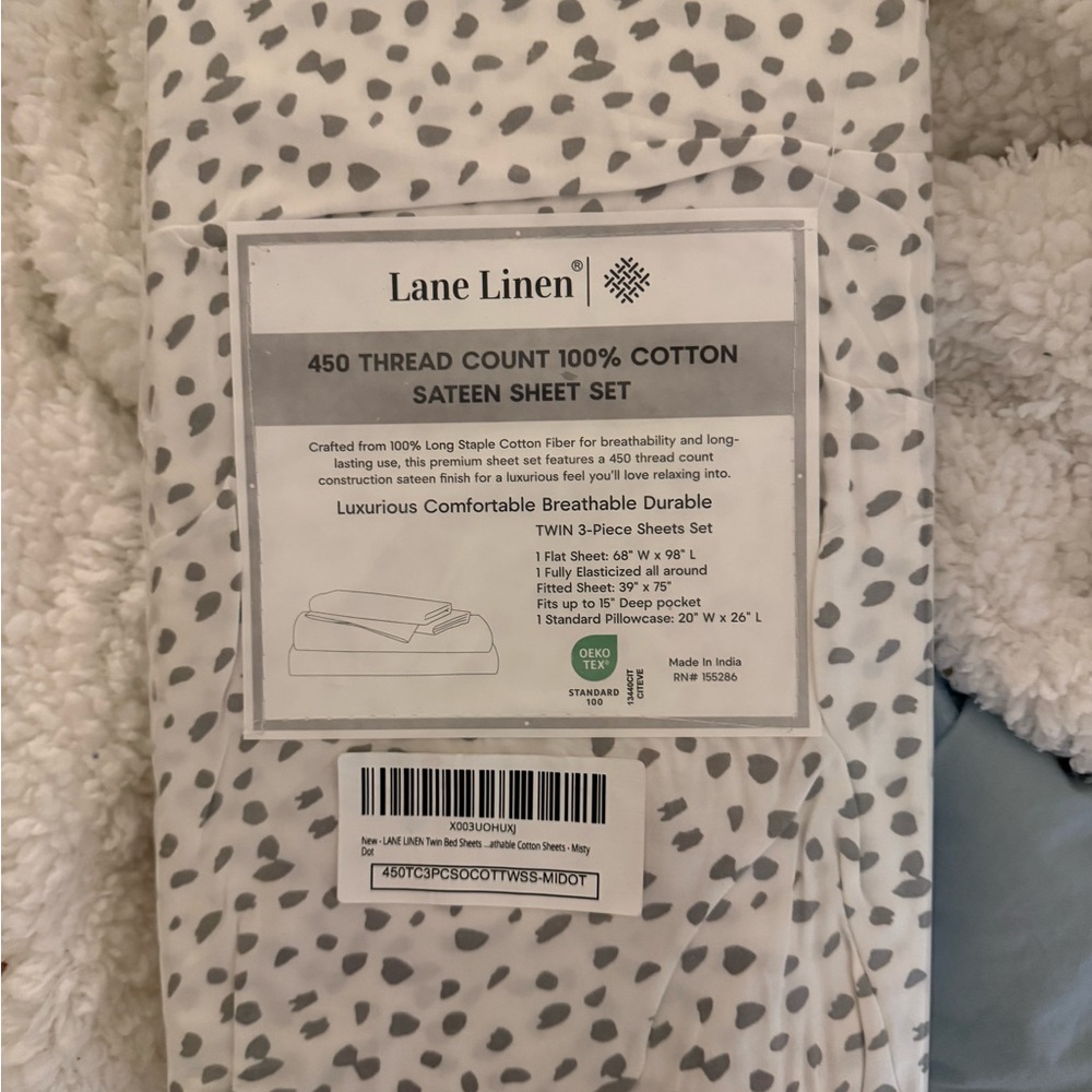 NWT white with gray polka dots 100% Cotton  Sateen Sheet Set